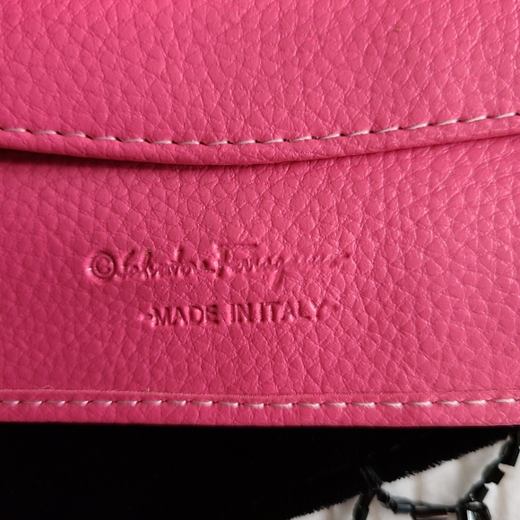 EUC Salvatore Ferragamo Trifold Wallet - Picture 6 of 9